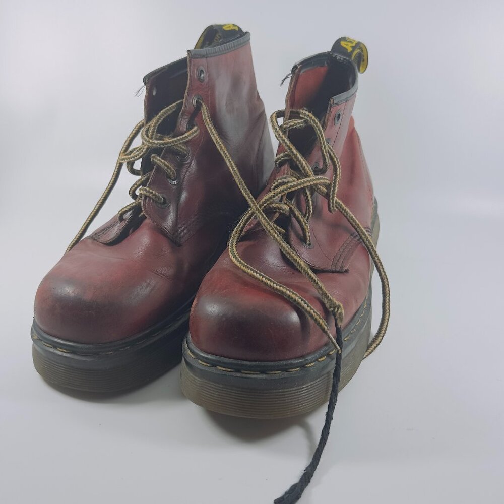 Dr. Martens Men's Boots Cherry
